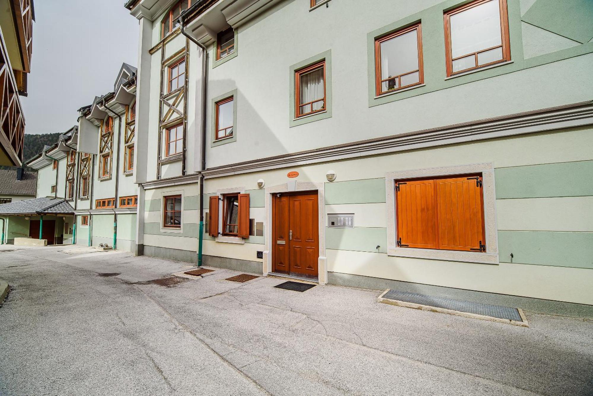 Apartments Slavec With Free Onsite Parking Kranjska Gora Esterno foto